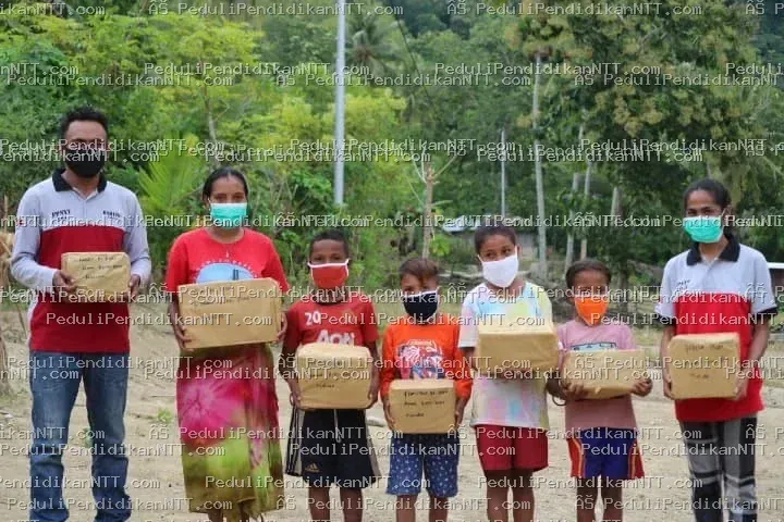 Kegiatan Penyerahan Bantuan Komunitas Di Wilayah Kabupaten Malaka - Kabupaten Malaka 2021