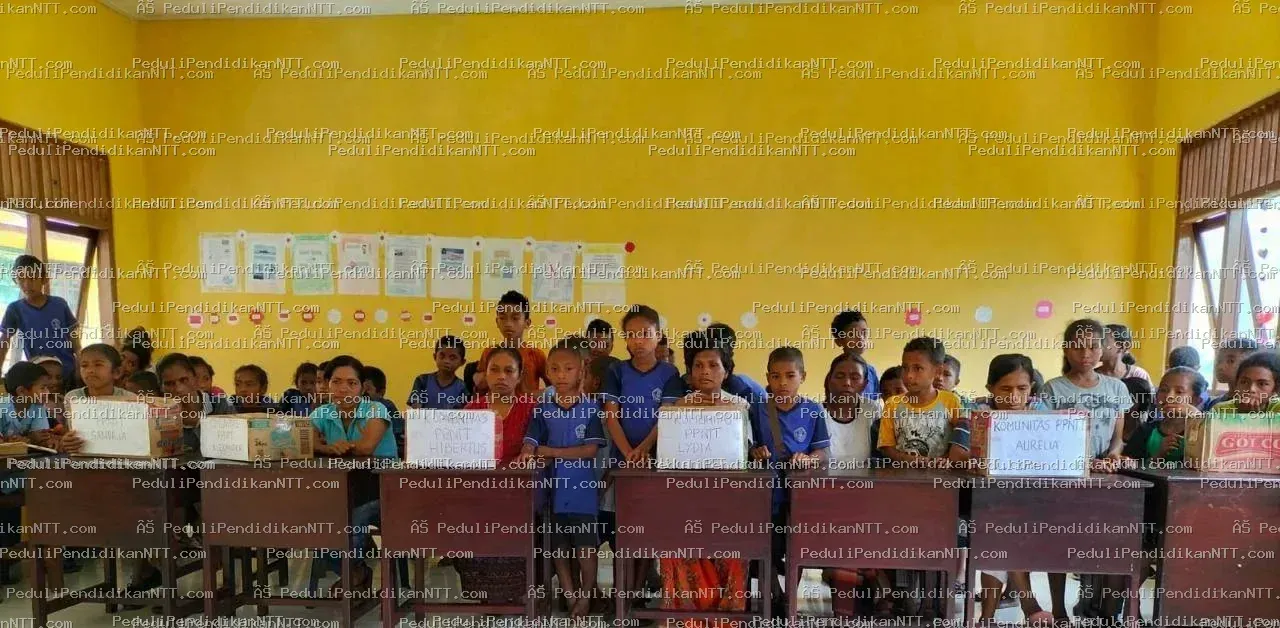 Sabtu 28 Mei 2022,Berbagi kasih di SDK Ngera,Desa Ngera,Kecamatan Keo Tengah Kabupaten Nagekeo - Kabupaten Nagekeo 2022