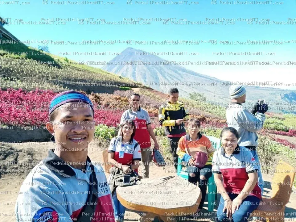 !! Mei 2021, Kegiatan Penyerahan Bantuan Komunitas Di Wilayah Kabupaten Ngada - Kabupaten Ngada 2021