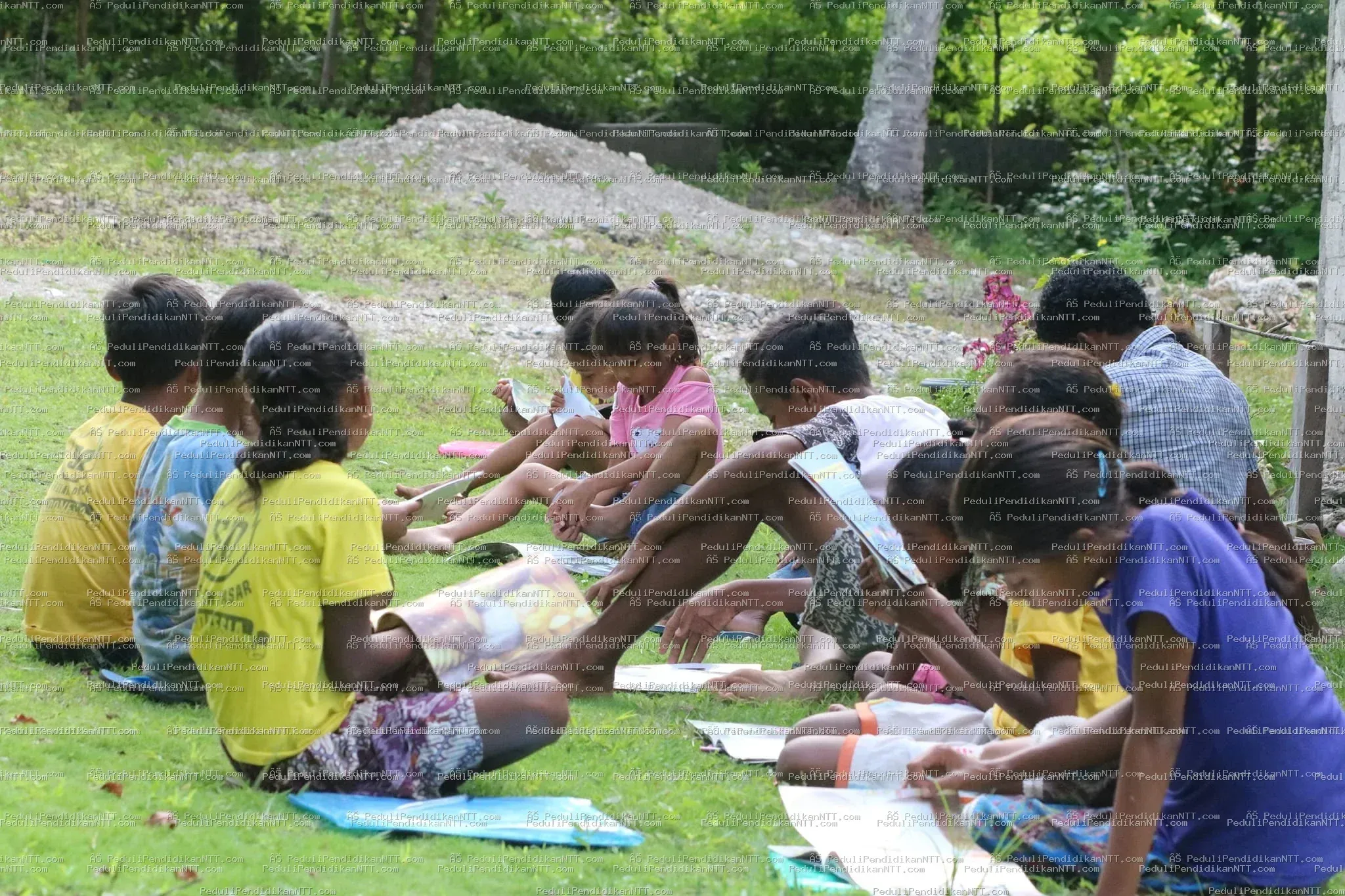 Taman Baca Anjelas - Binaan Komunitas PPNTT-TTU - Kabupaten Timor Tengah Utara 2022