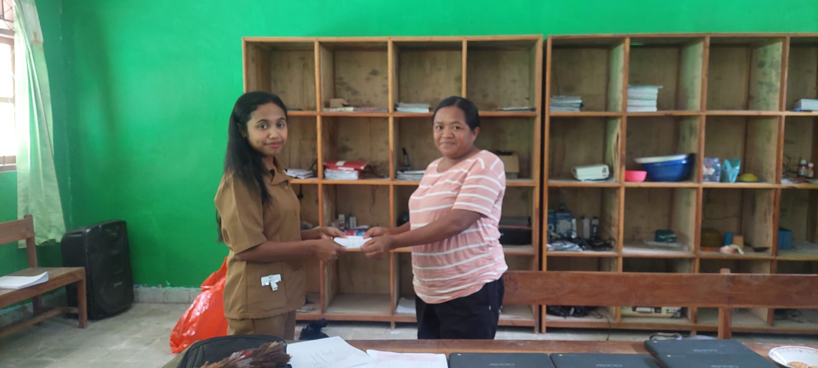 Penyerahan Dukungan Pendidikan / 03/31/2026 - Kabupaten Timor Tengah Utara 2026