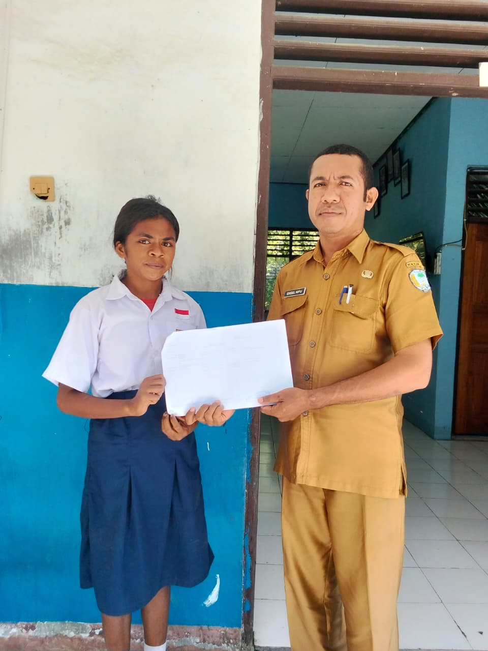Dukungan belajar untuk tiga anak di Wini - Kabupaten Timor Tengah Utara 2026